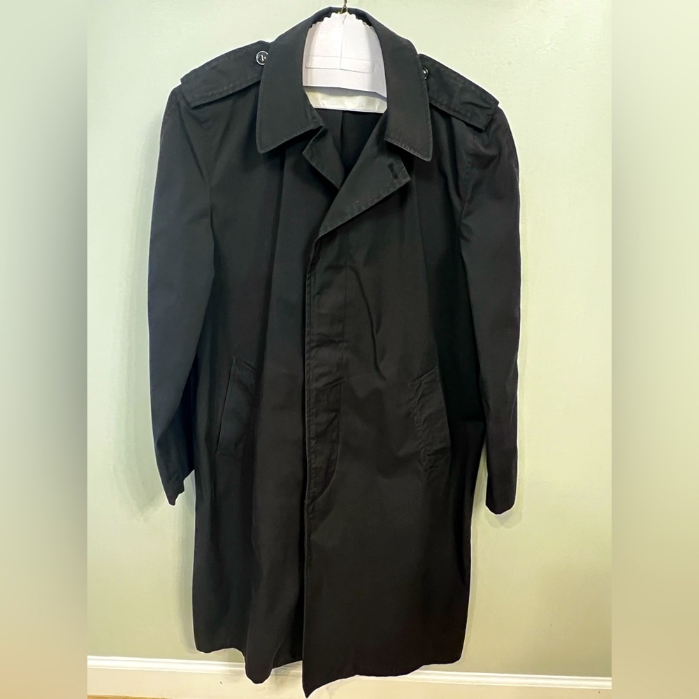 Vintage Military All Weather Trench Coat by Centre MFG‎ Co. — Men’s 38L